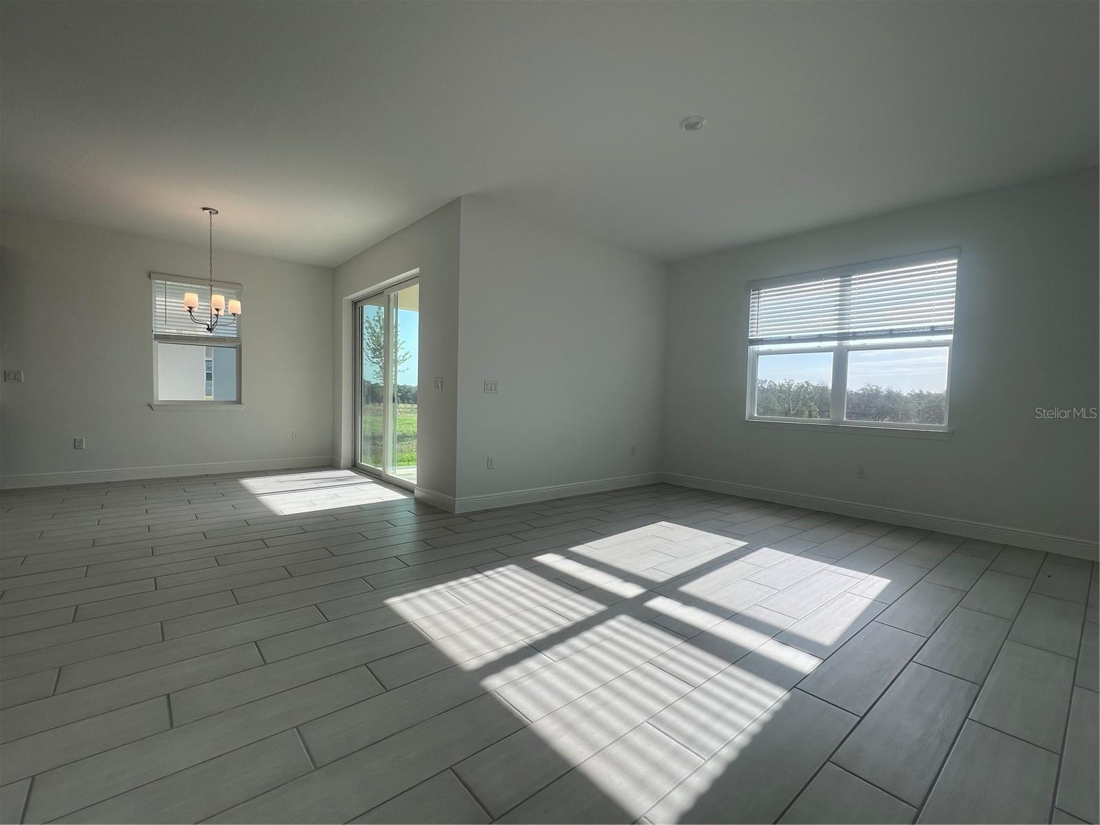 Image 12 of 24 For 2324 Juniper Berry Drive