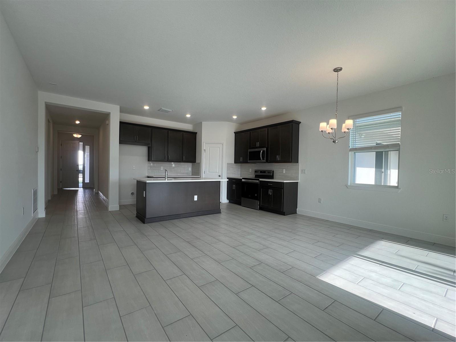 Image 4 of 24 For 2324 Juniper Berry Drive