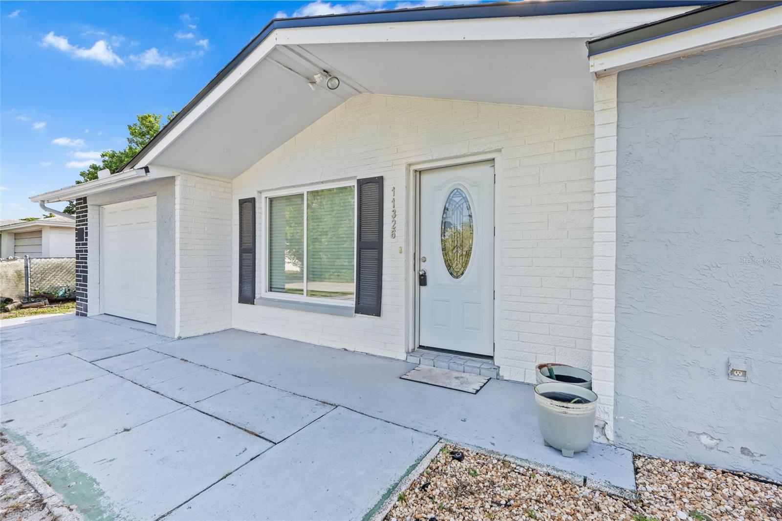 Listing photo id 4 for 11326 Yellowwood Lane