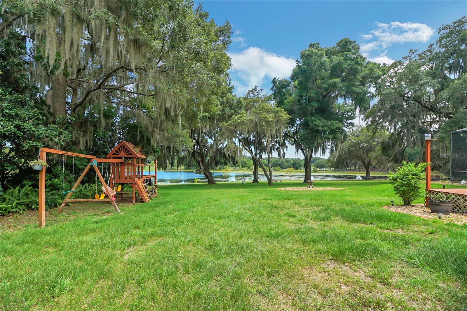 Image 76 of 78 For 2400 Lake Griffin Road