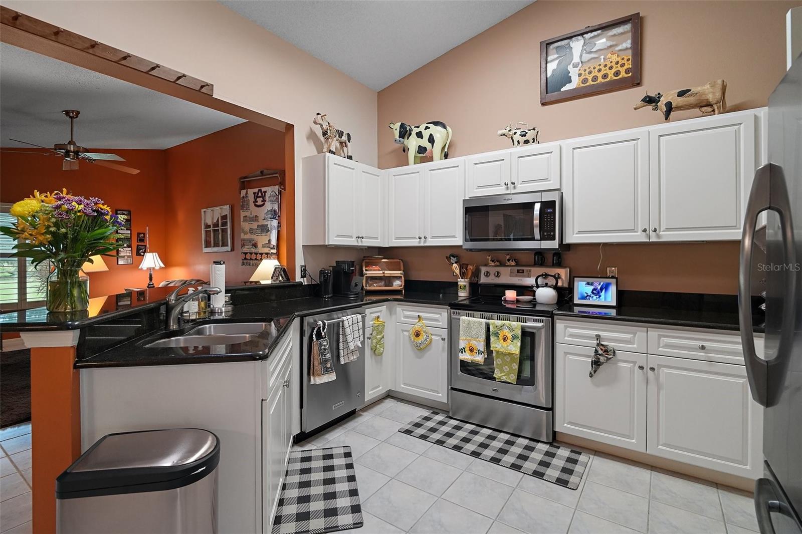 Image 10 of 25 For 4514 River Ridge Drive