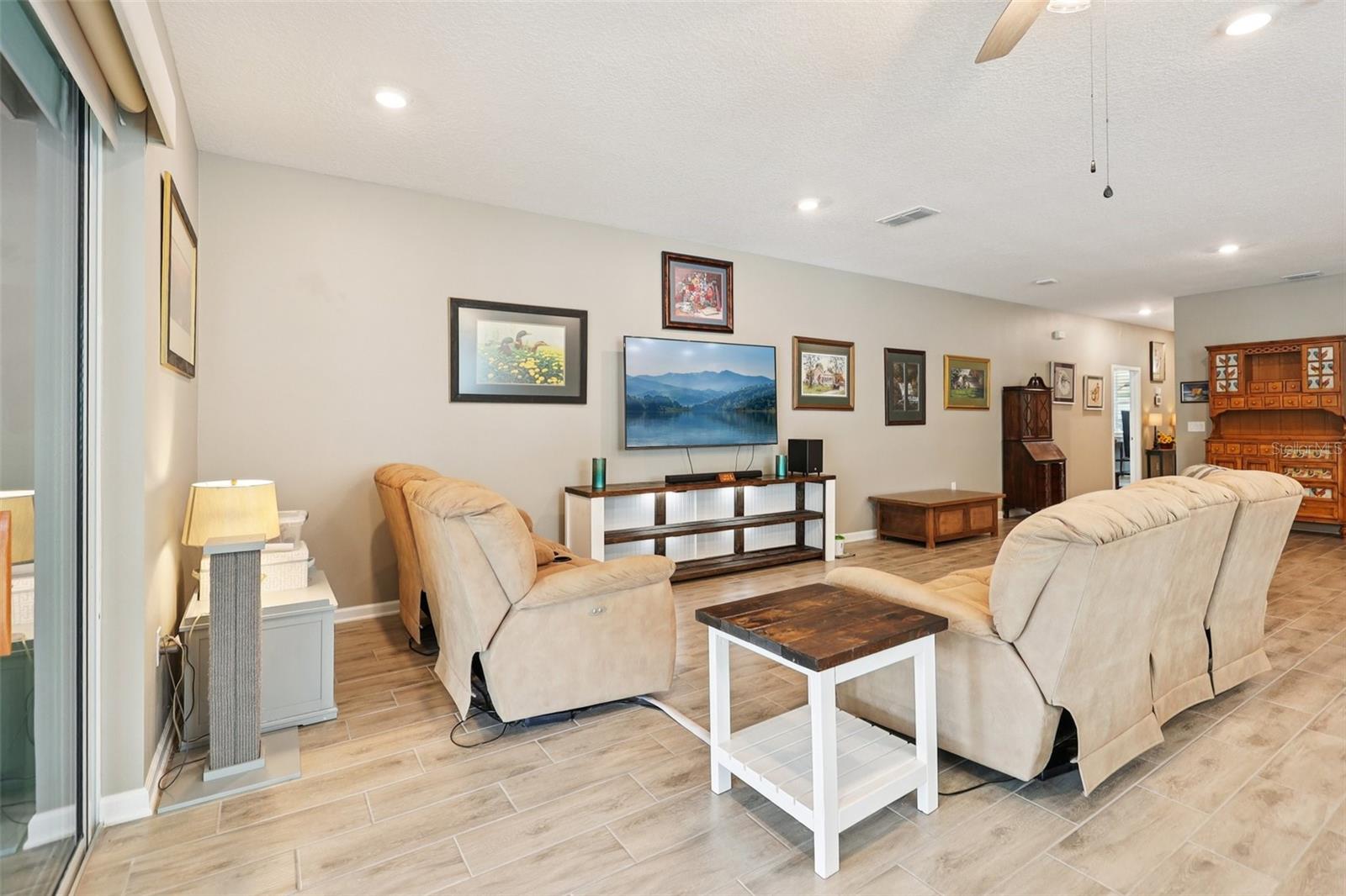Image 21 of 64 For 49 White Horse Way