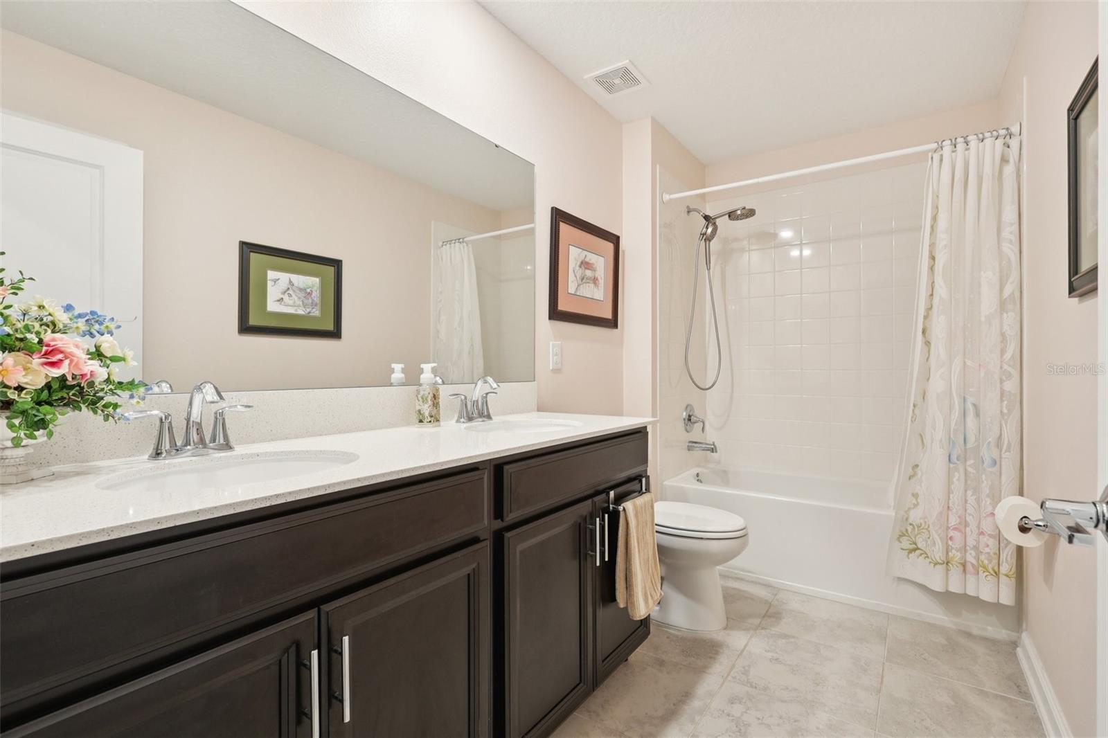 Image 37 of 64 For 49 White Horse Way