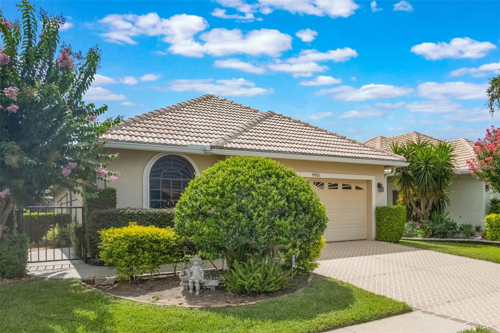 Image 2 of 39 For 9015 Saint Andrews Way Way