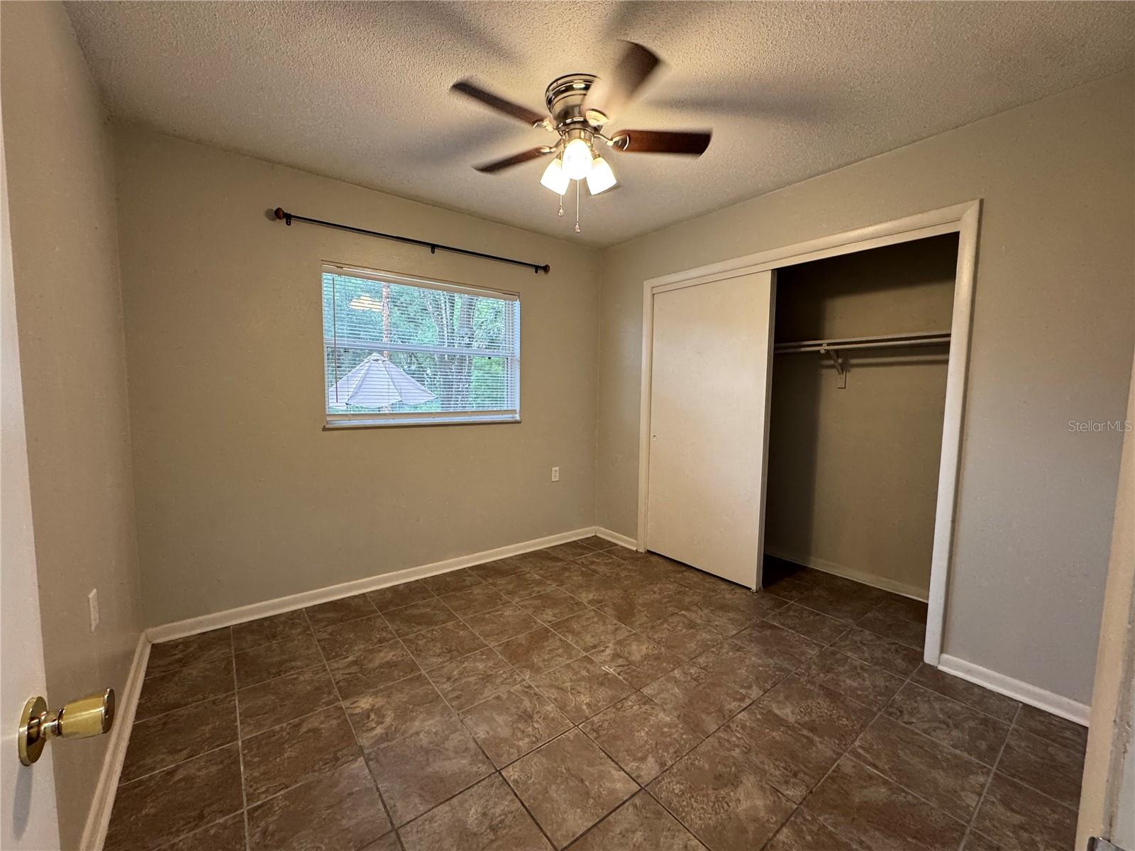 Image 16 of 17 For 503 Oak Avenue