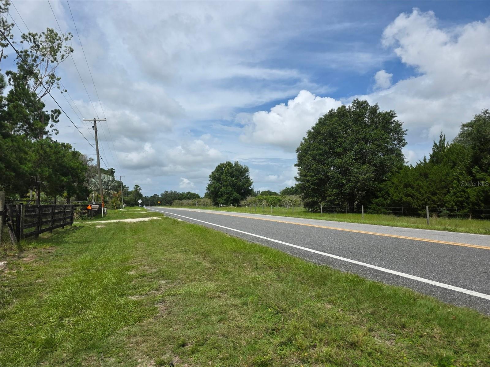 Image 4 of 22 For 18470 Highway 42