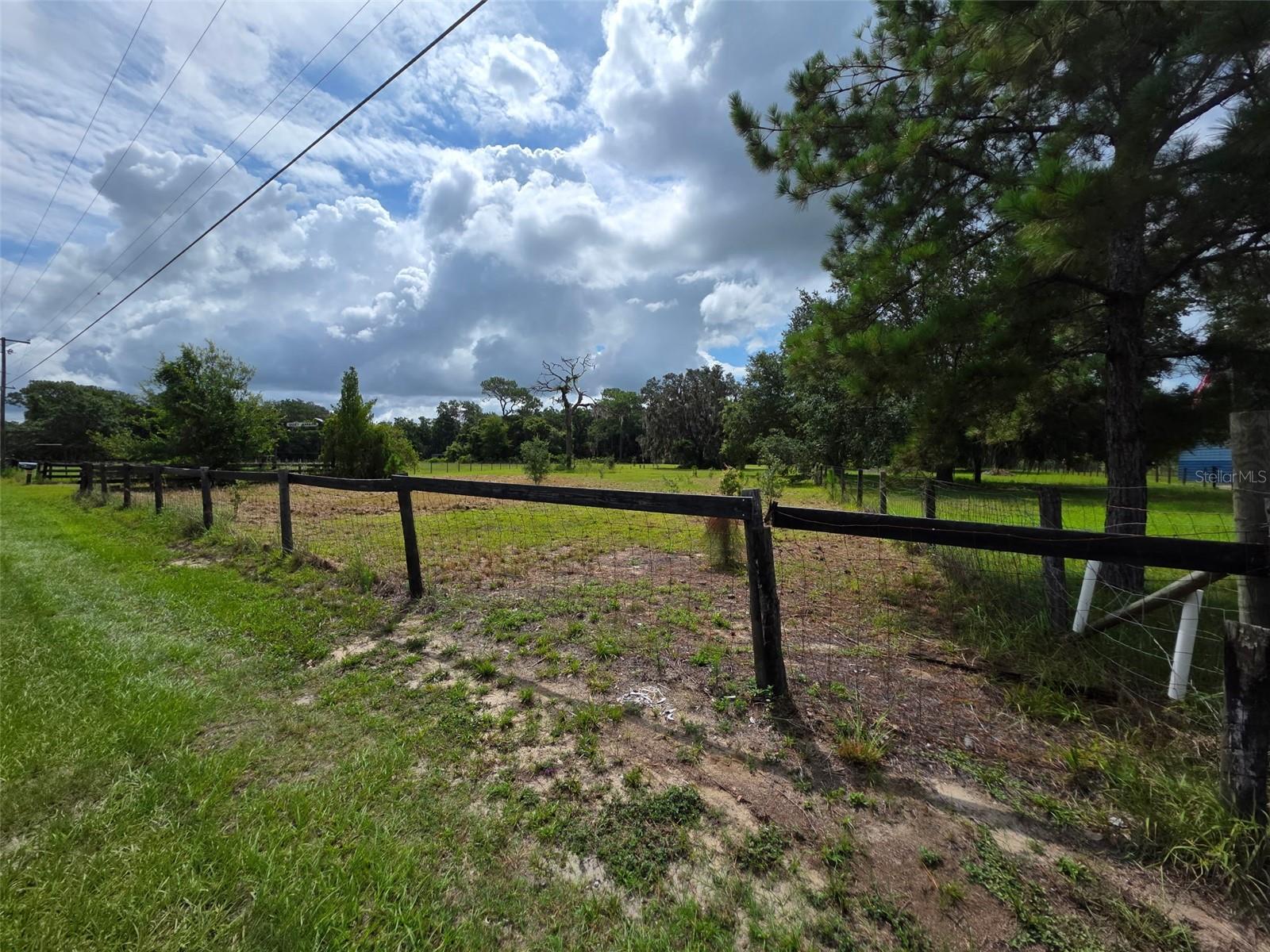 Image 5 of 22 For 18470 Highway 42