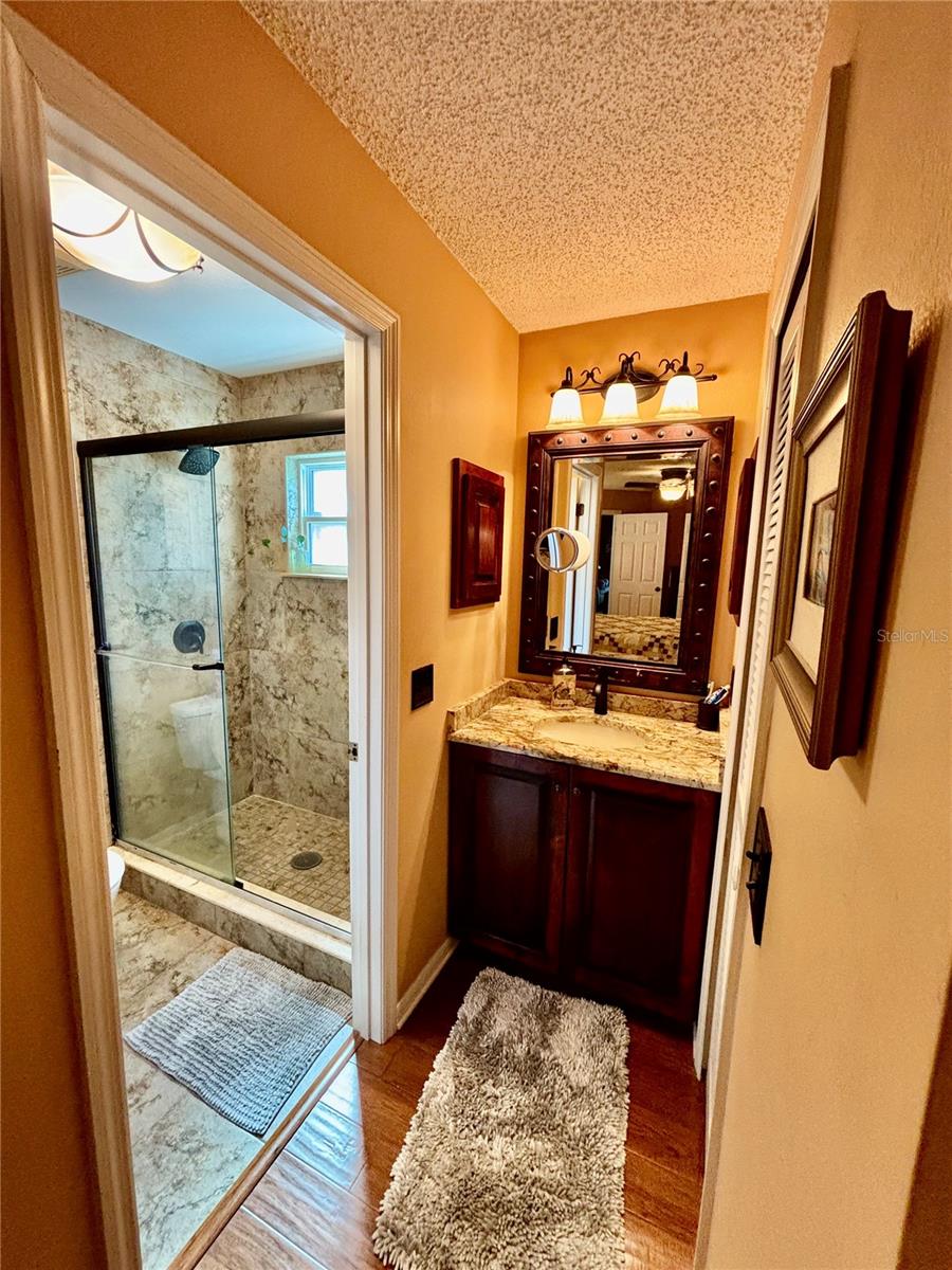 Image 17 of 28 For 42029 Lakeview Drive