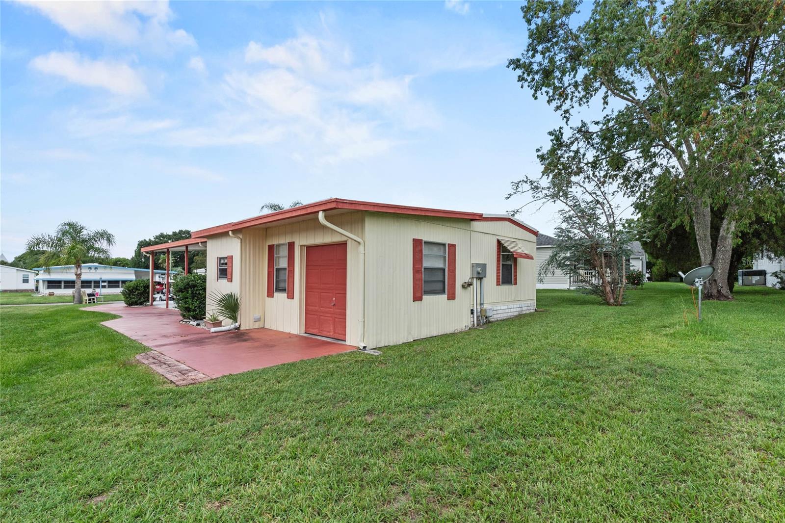 Image 7 of 27 For 805 Royal Palm Avenue