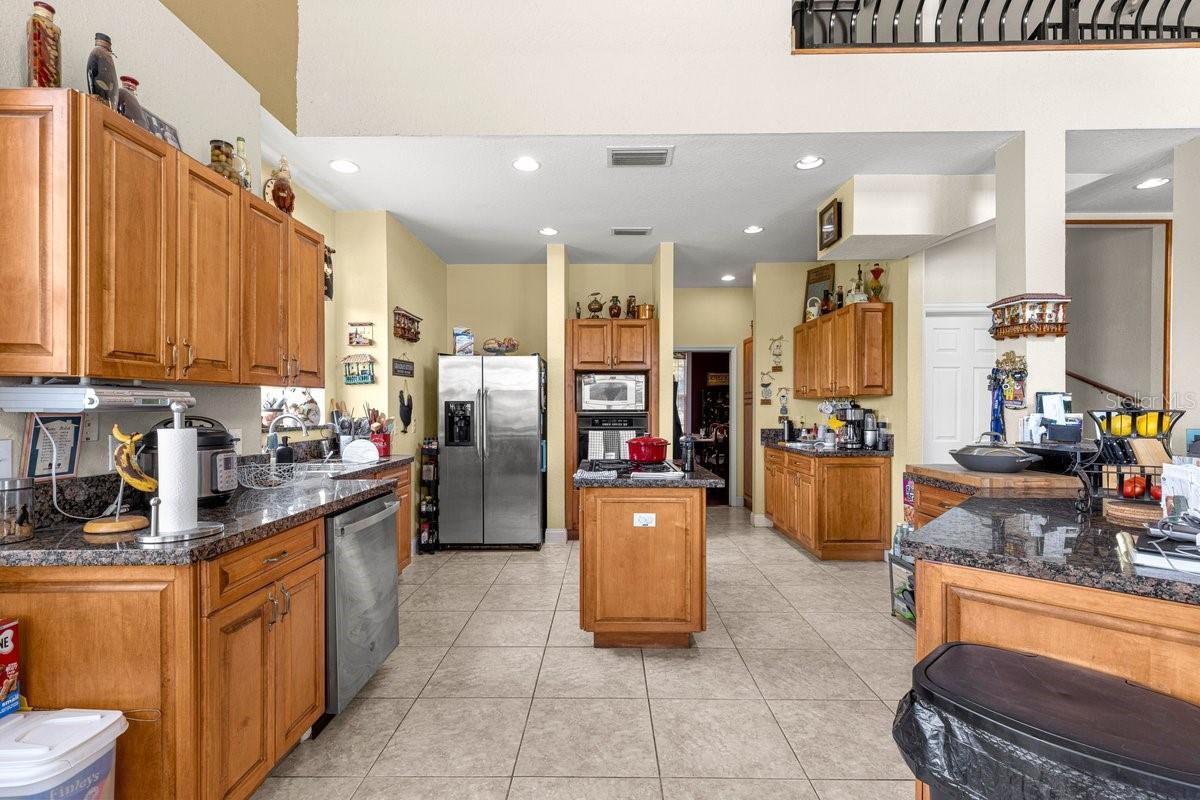 Image 61 of 93 For 12345 14th Avenue