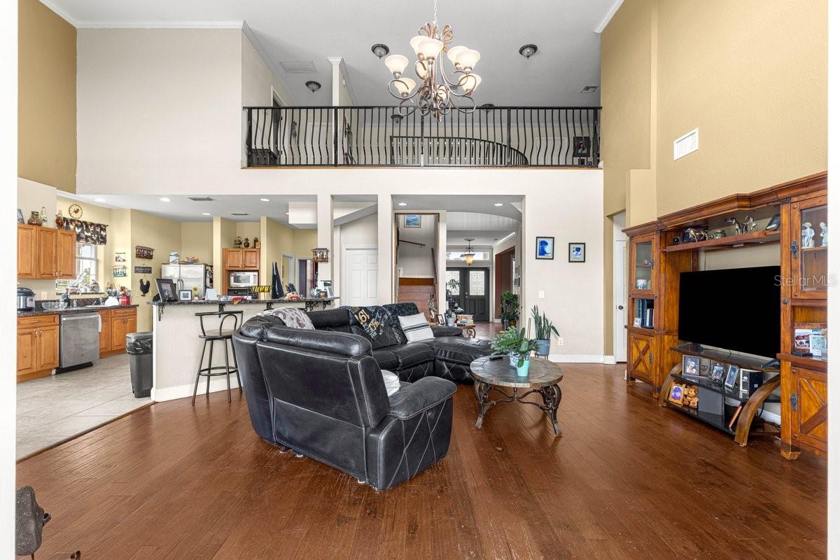 Image 62 of 93 For 12345 14th Avenue