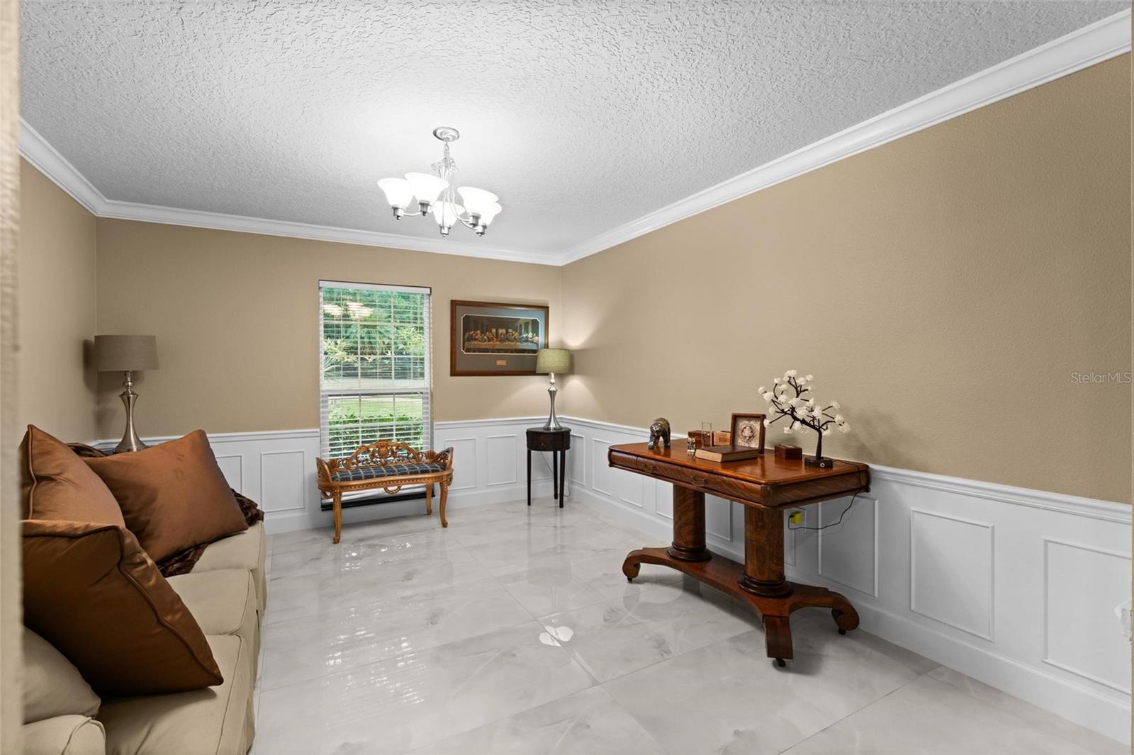 Image 13 of 60 For 3105 Lakeshore Court