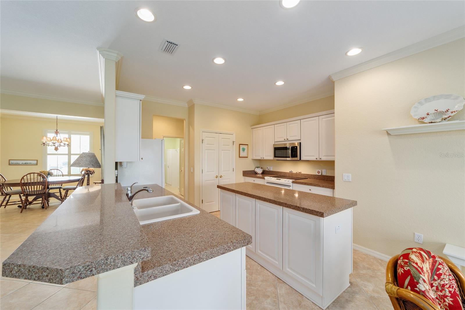 Image 16 of 80 For 9603 137th Street Road