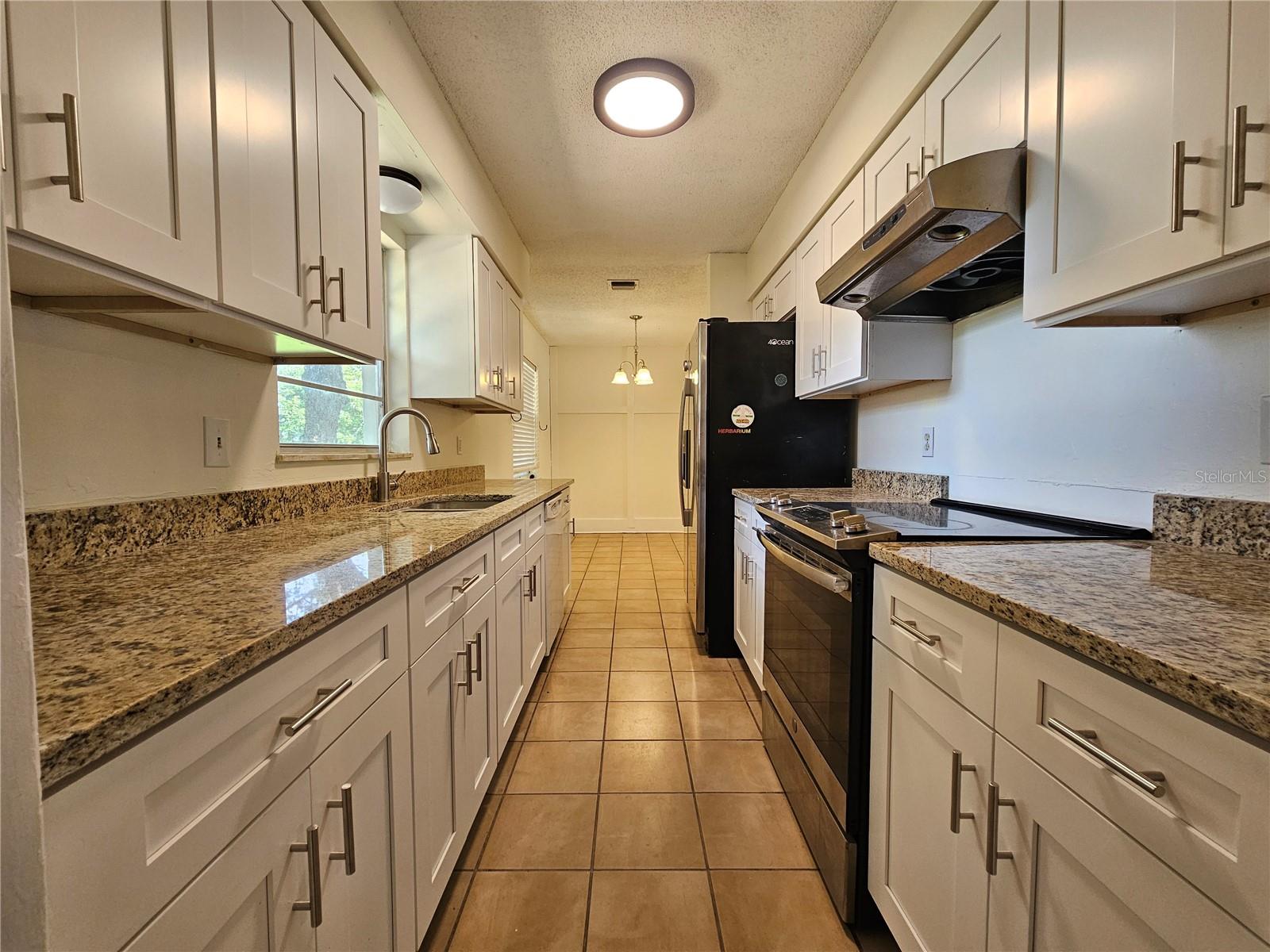 Image 6 of 16 For 5550 Saint Joseph Boulevard