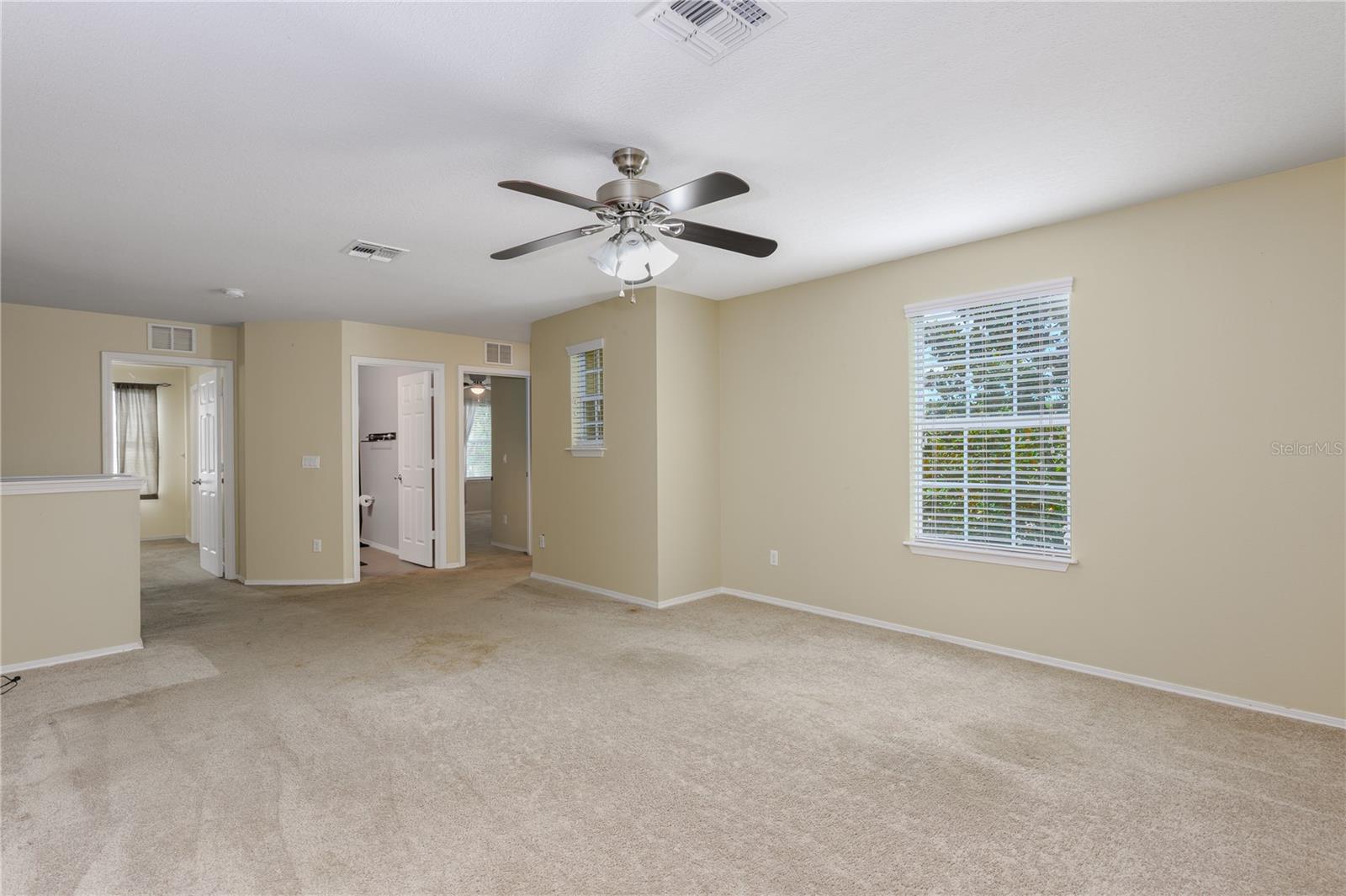 Image 31 of 53 For 30304 Cheval Street