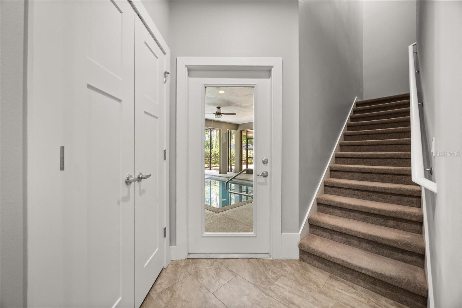 Image 33 of 63 For 2945 Lakeshore Drive