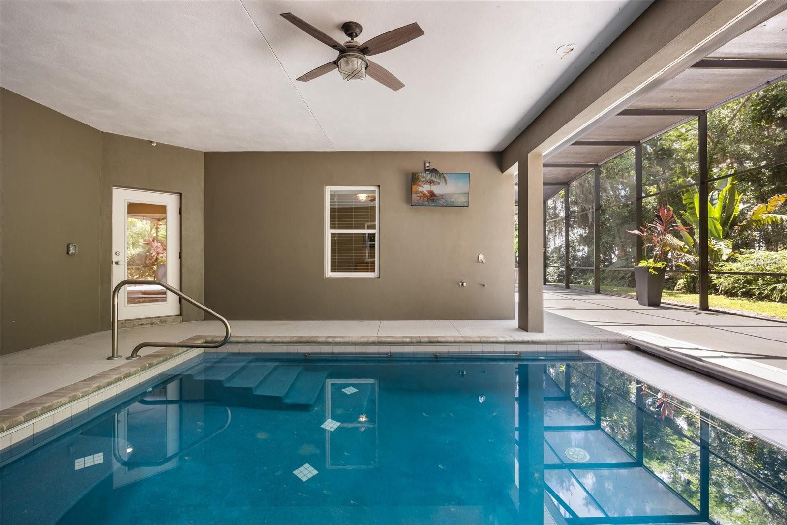 Image 41 of 63 For 2945 Lakeshore Drive