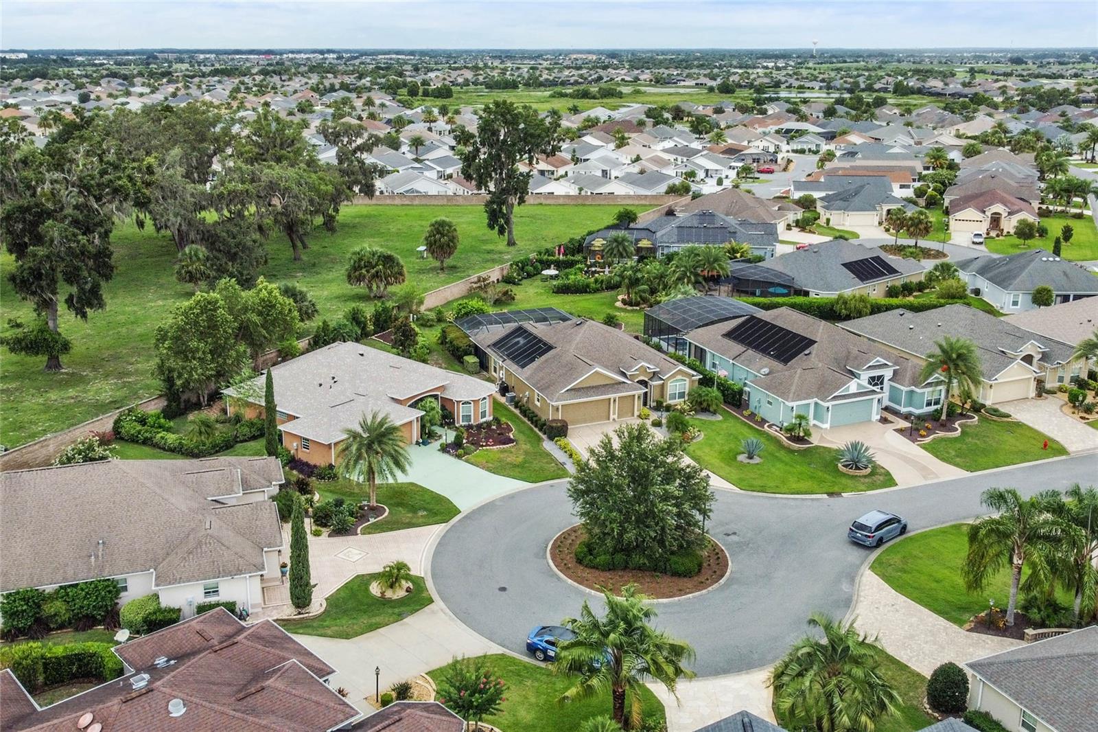 Image 3 of 31 For 1965 Gatehouse Terrace