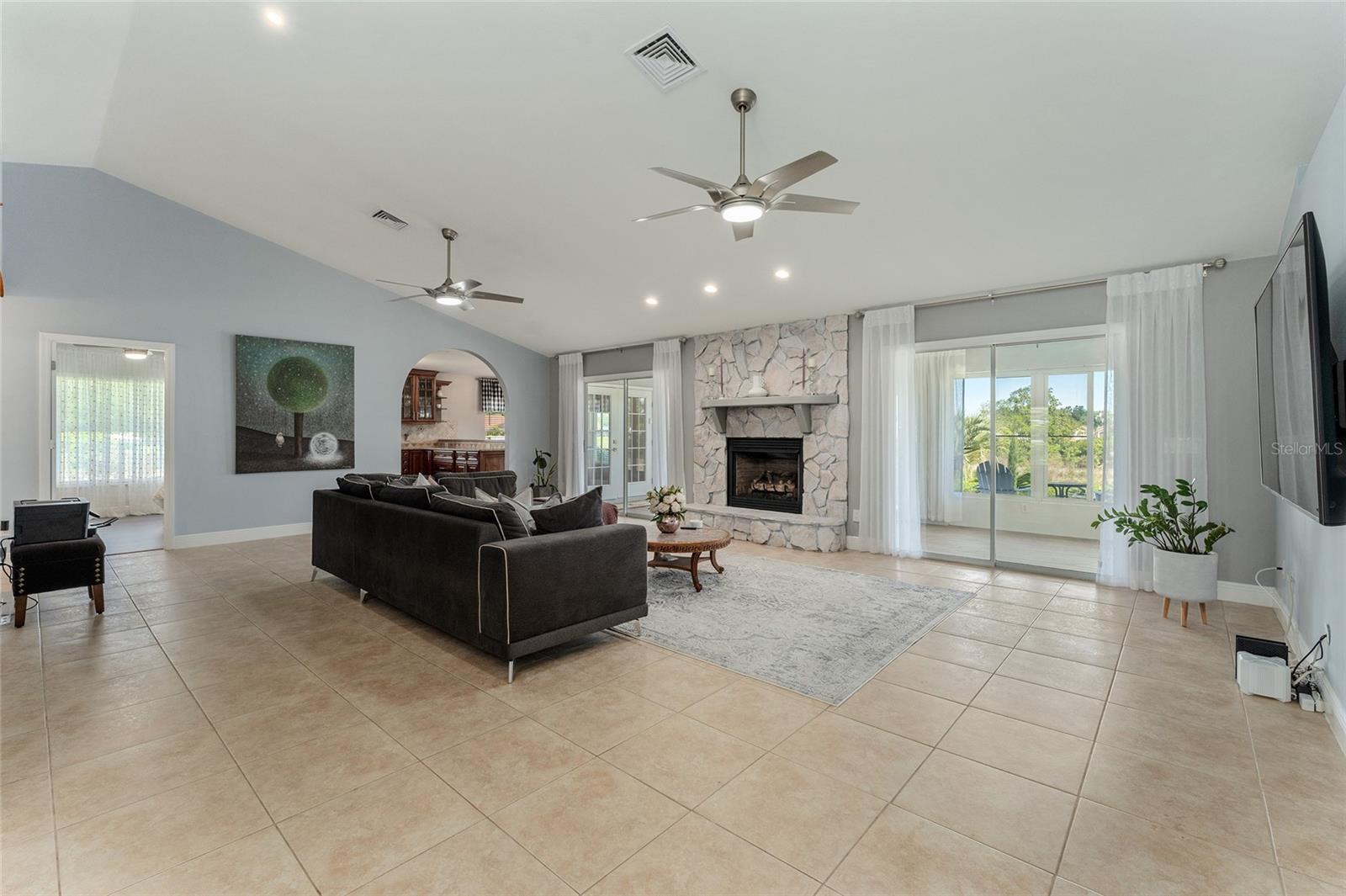 Image 7 of 71 For 9336 County Road 125d