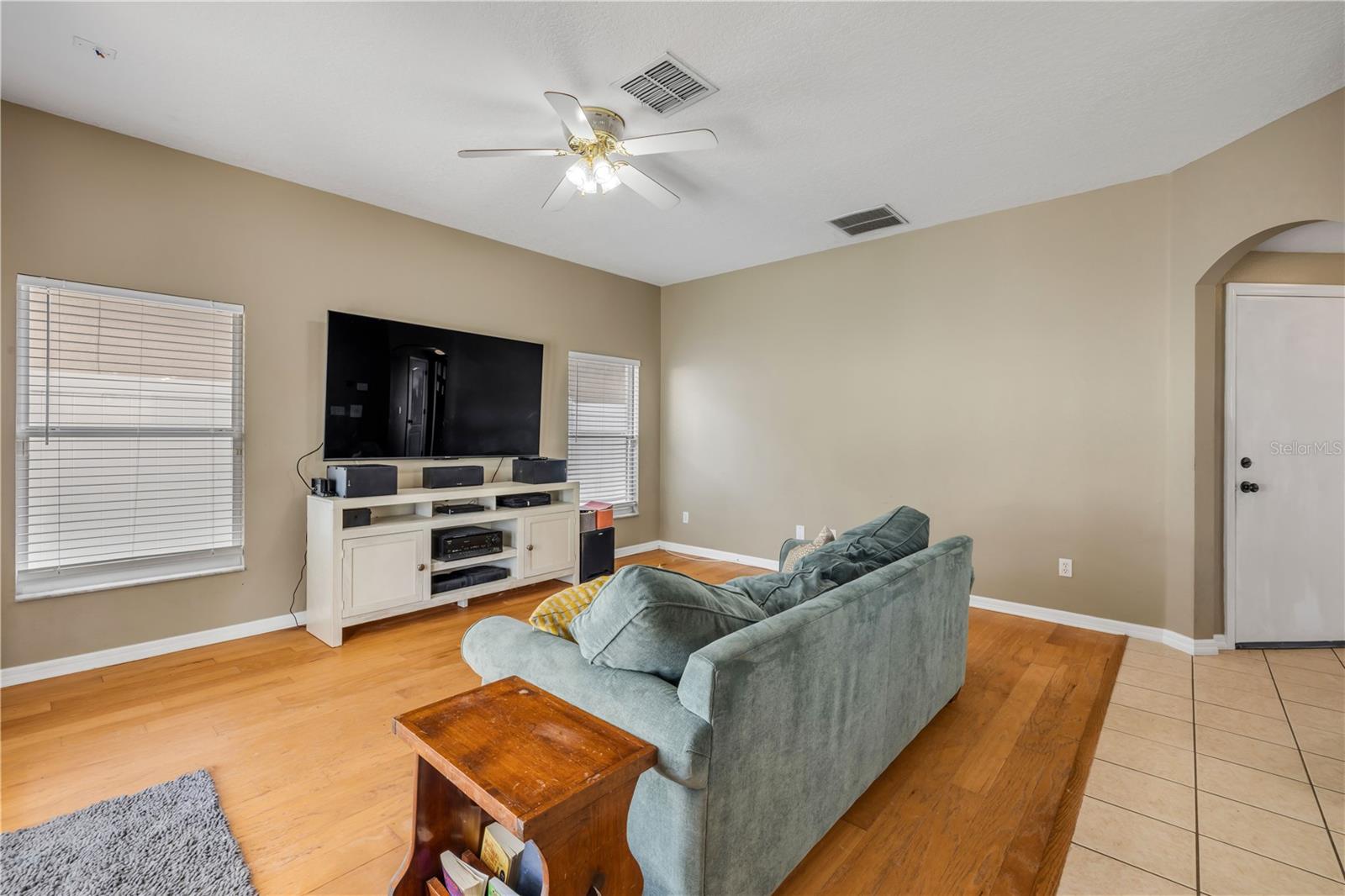Image 14 of 43 For 6710 Sunquest Drive