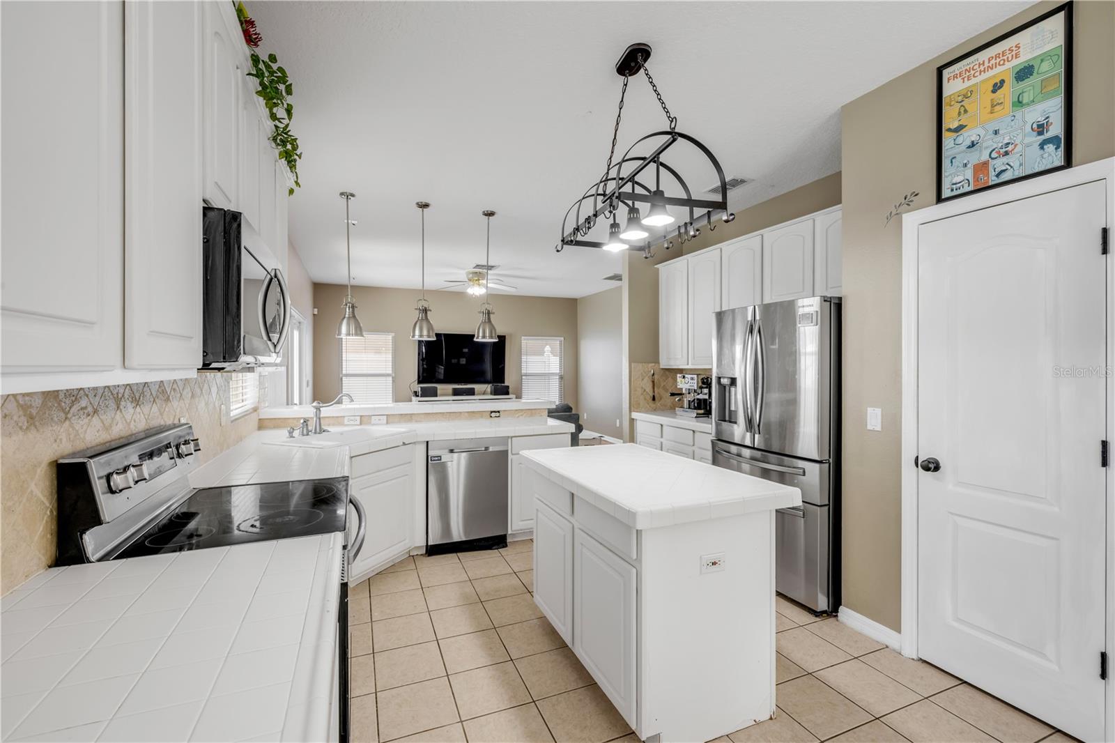 Image 20 of 43 For 6710 Sunquest Drive