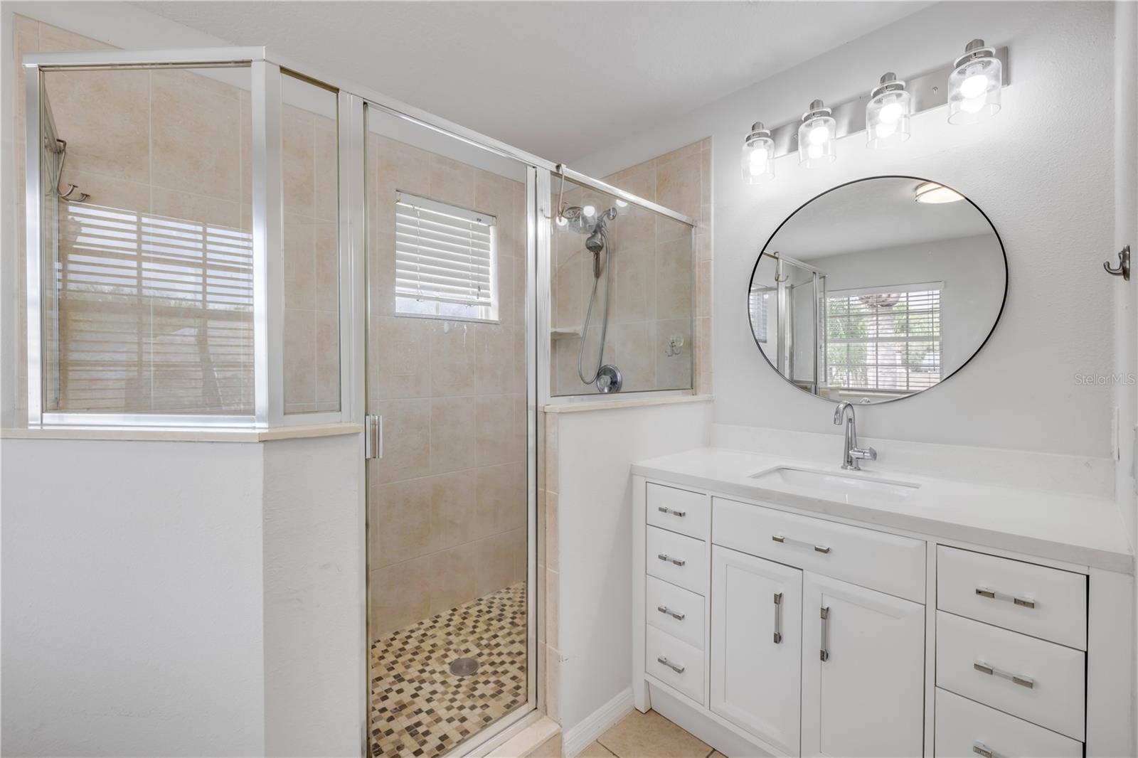 Image 34 of 43 For 6710 Sunquest Drive