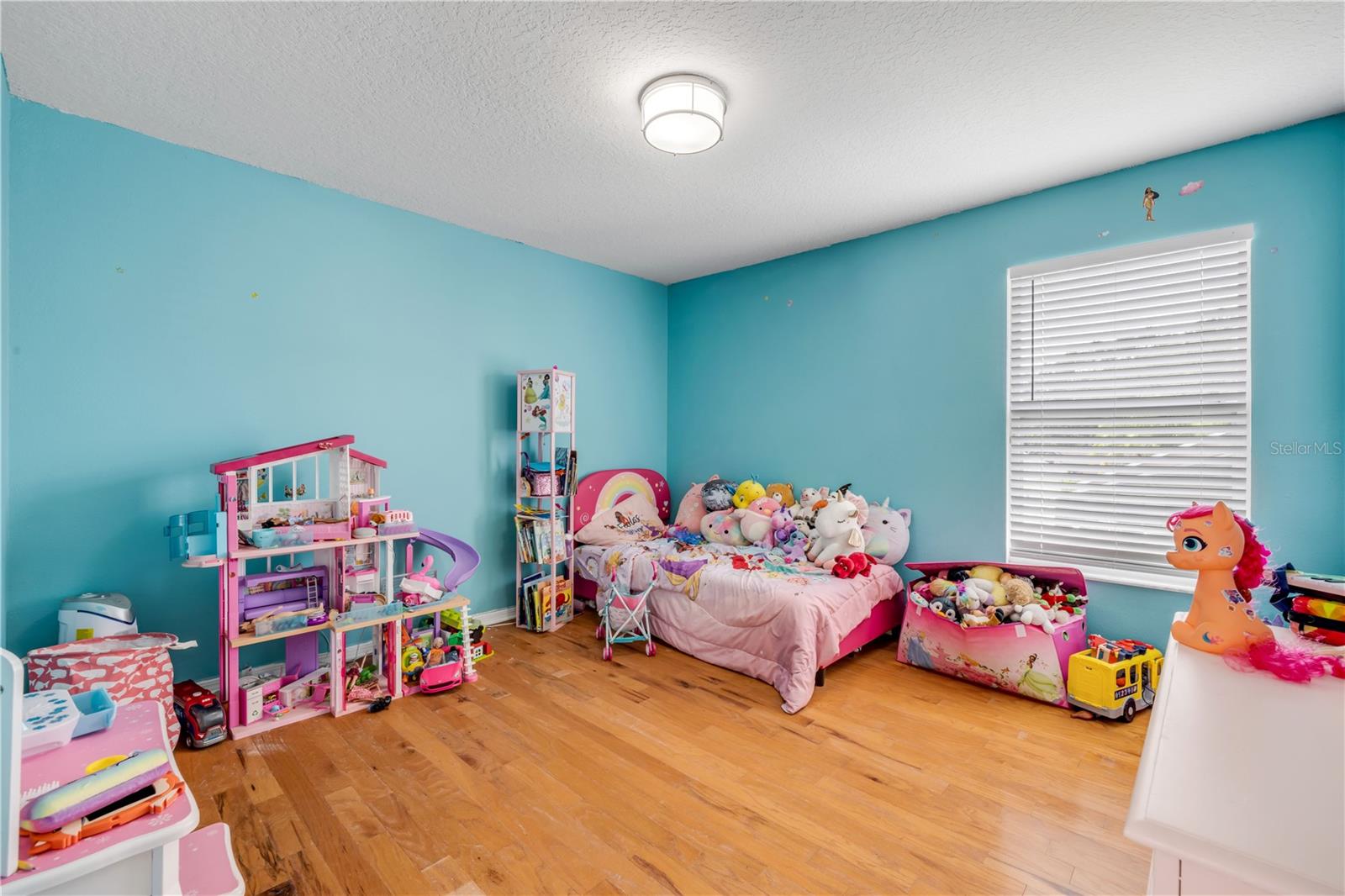 Image 36 of 43 For 6710 Sunquest Drive