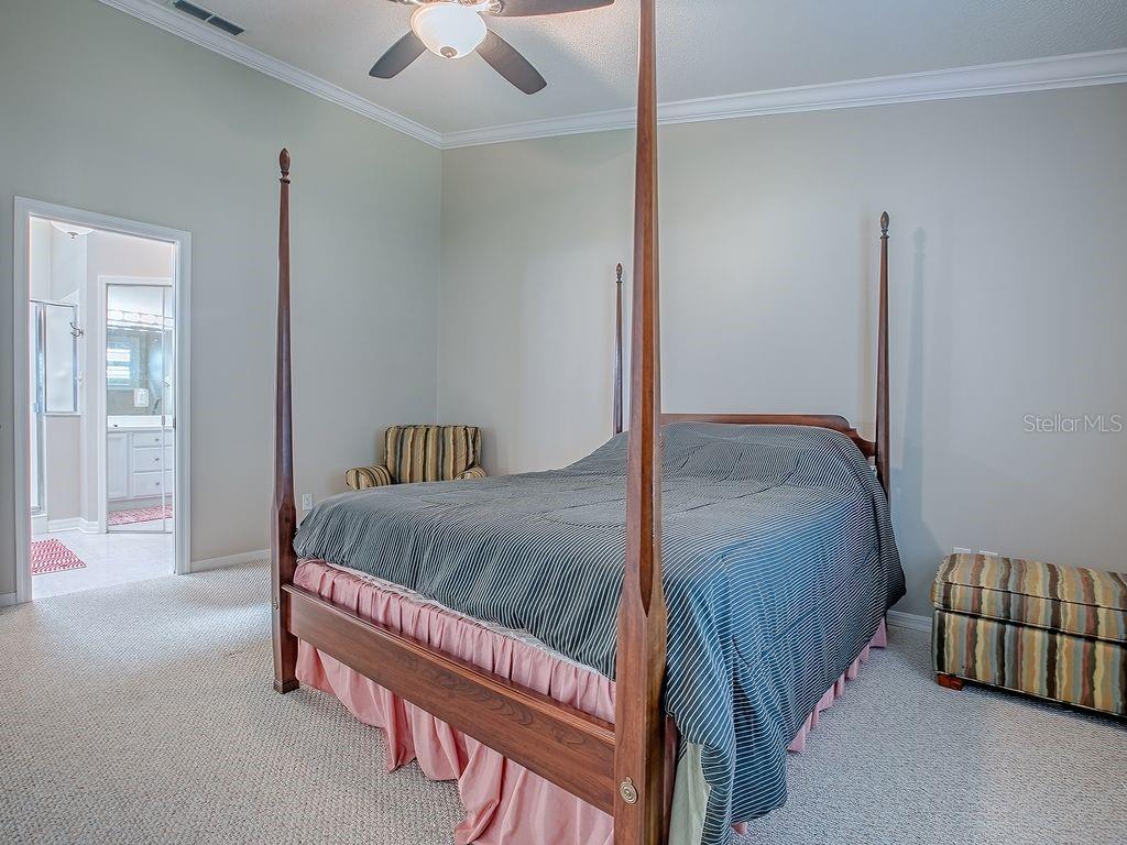 Image 19 of 41 For 4625 River Ridge Drive