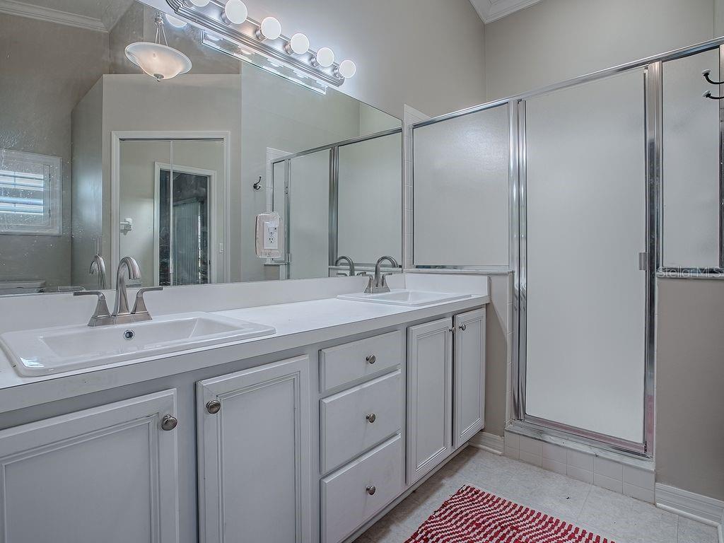 Image 20 of 41 For 4625 River Ridge Drive