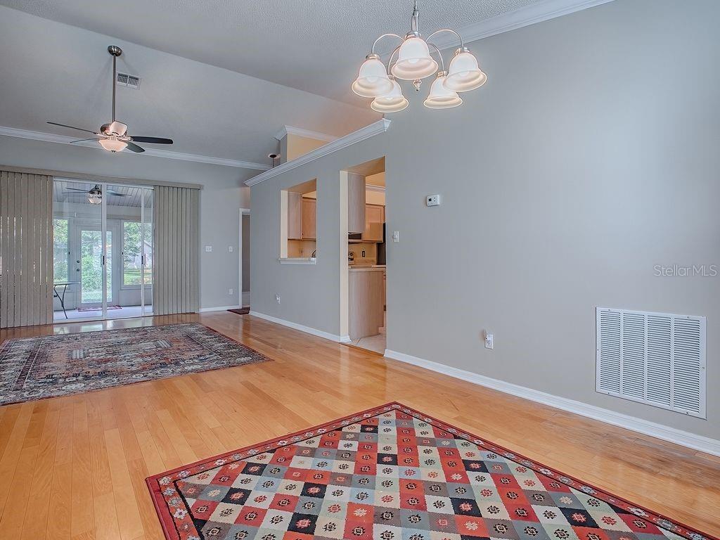 Image 24 of 41 For 4625 River Ridge Drive