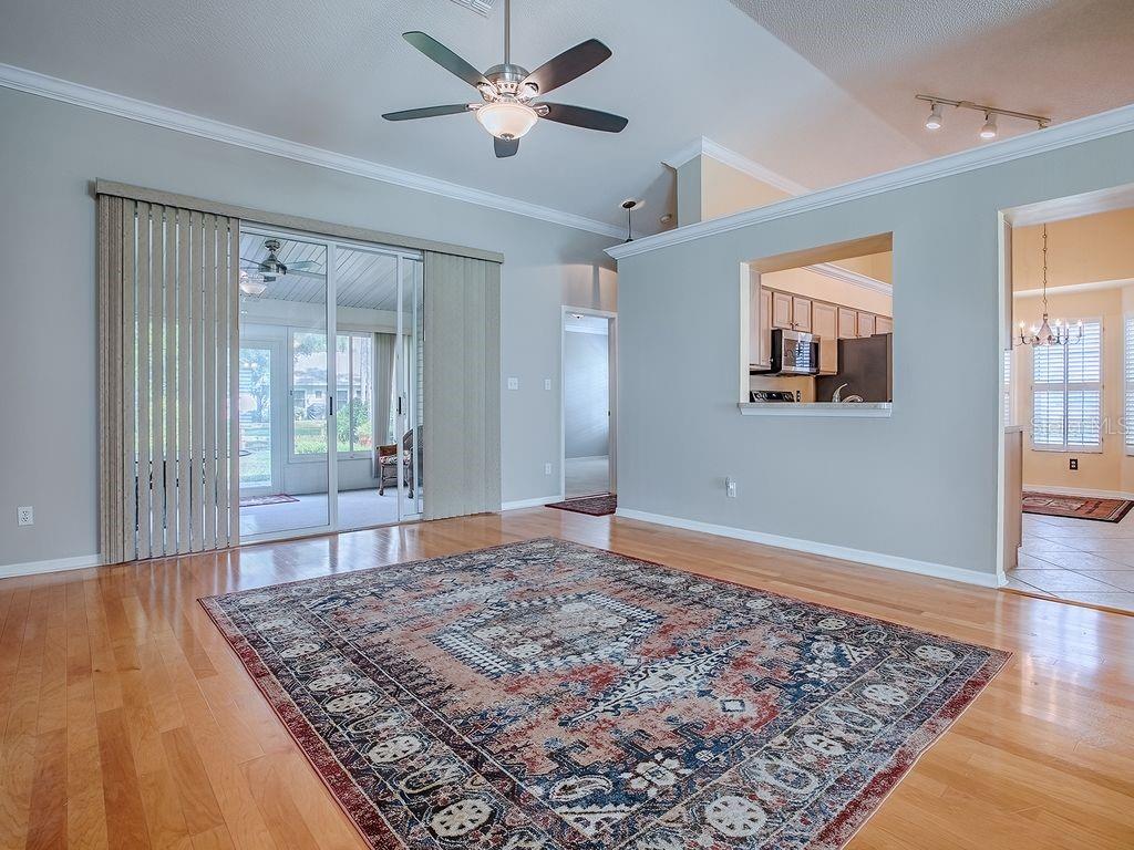 Image 25 of 41 For 4625 River Ridge Drive