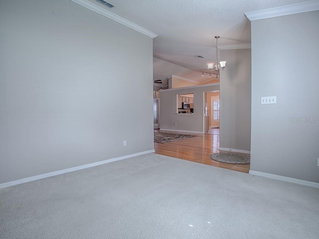 Image 6 of 41 For 4625 River Ridge Drive