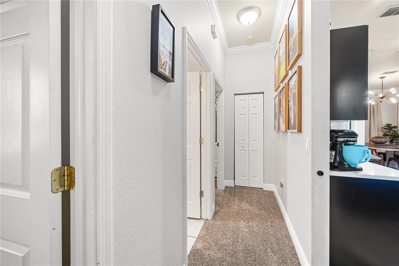 Image 33 of 49 For 1390 Cr 652a