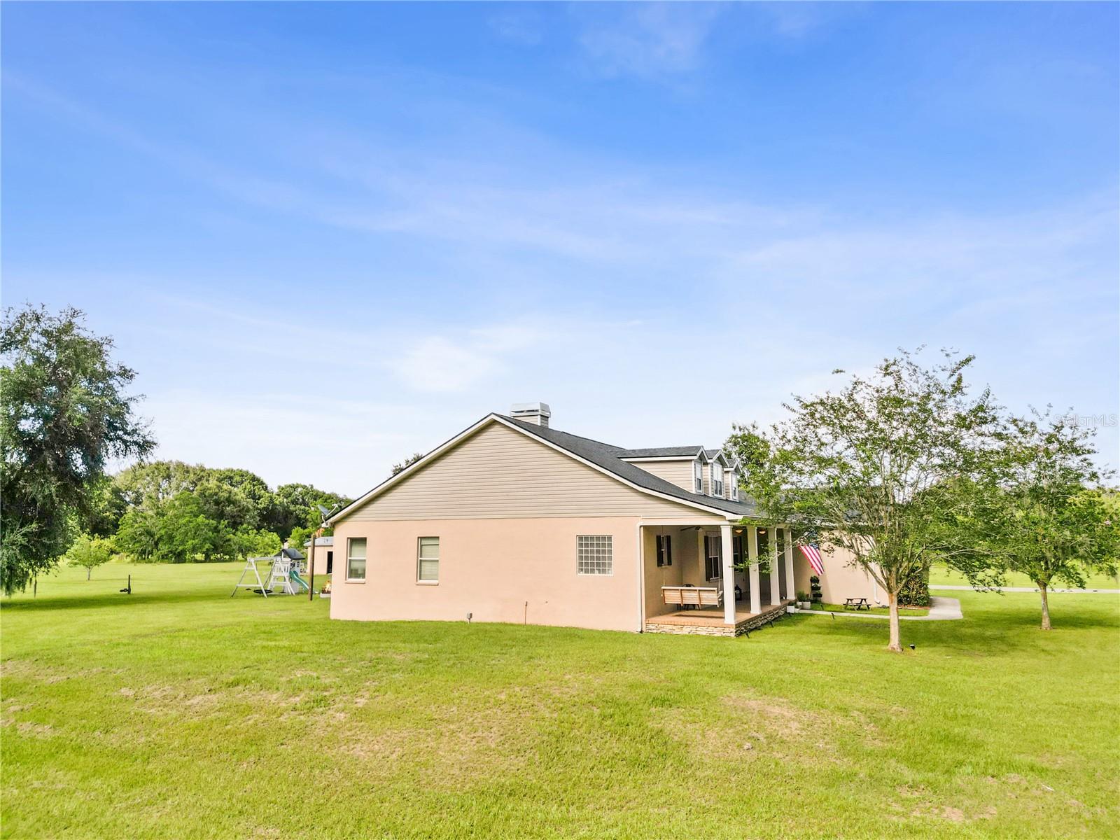 Image 43 of 49 For 1390 Cr 652a