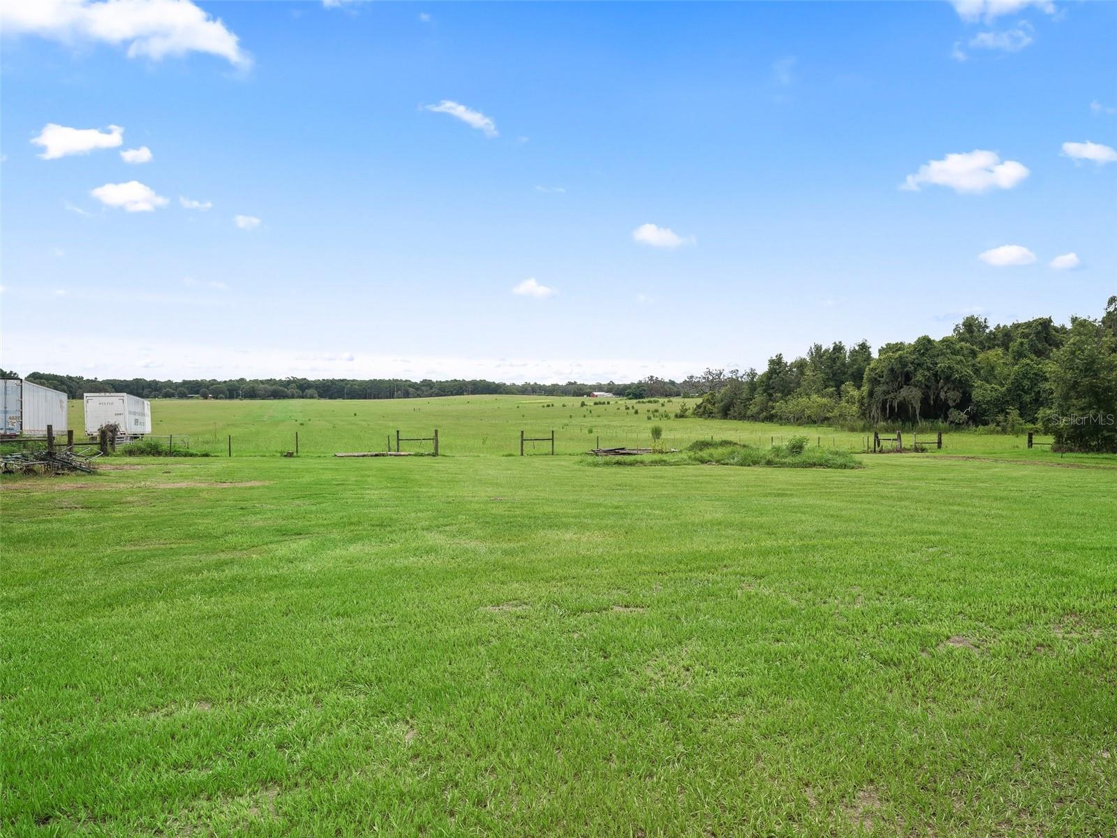 Image 40 of 47 For 8567 Cr 635  