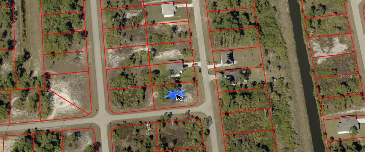 Image 4 of 4 For 536 Aspen Avenue S