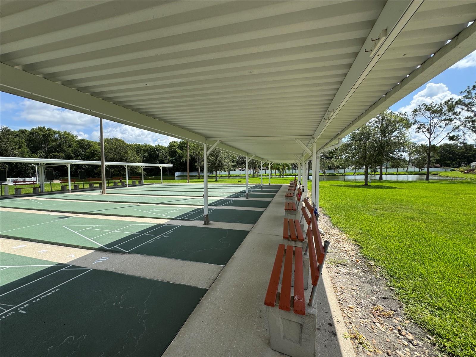 Image 26 of 42 For 4805 Colonnades Cir E