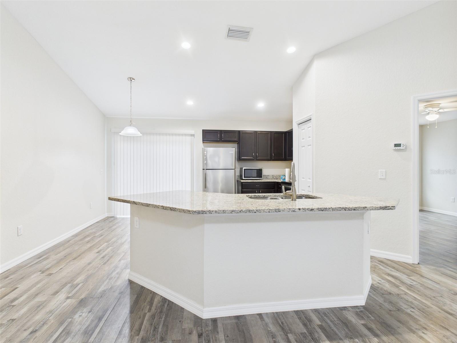 Image 3 of 10 For 14515 46th Court