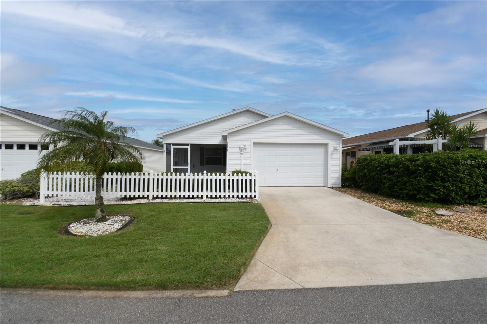 Image 16 of 19 For 2369 Travis Place