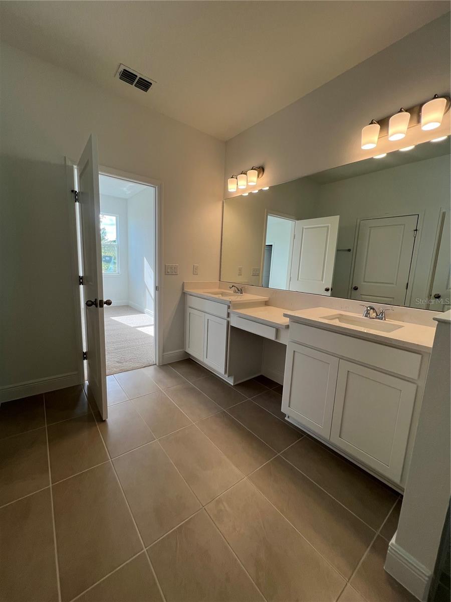 Image 19 of 21 For 1860 Sunshine Peak Drive