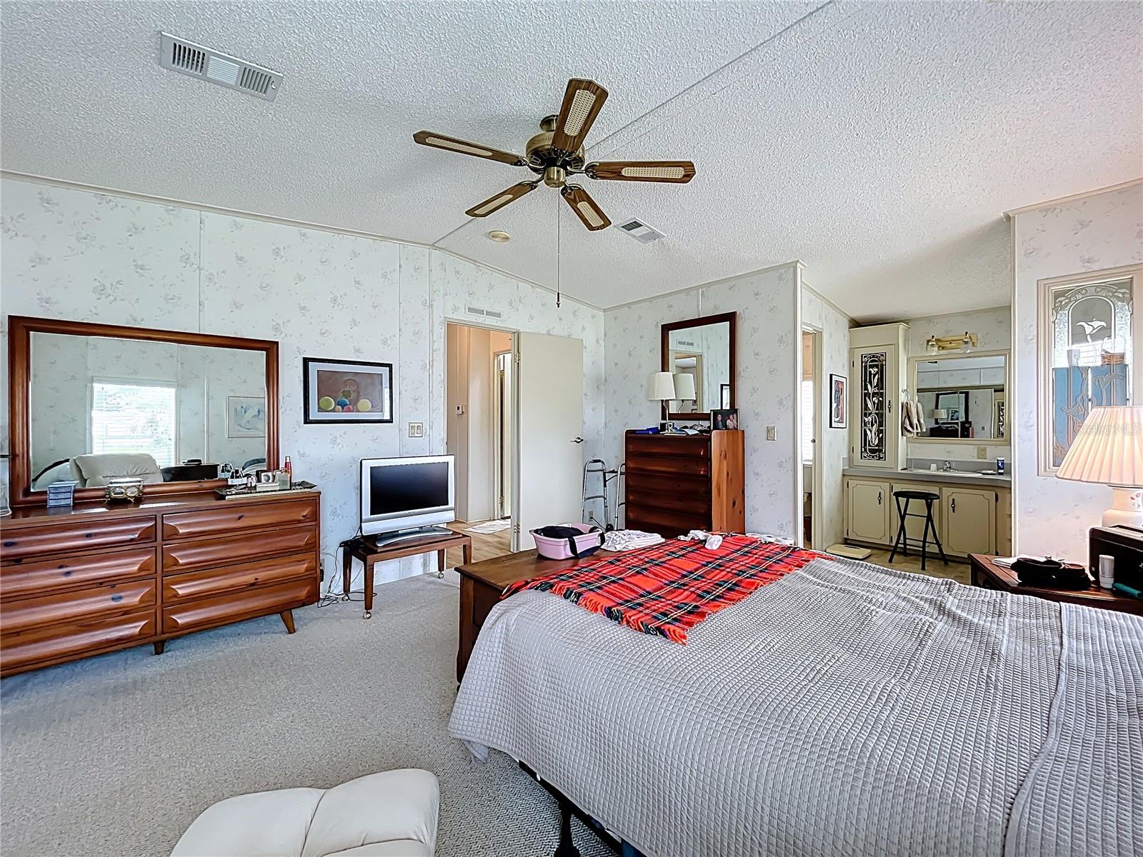Image 22 of 34 For 2913 Manatee Road