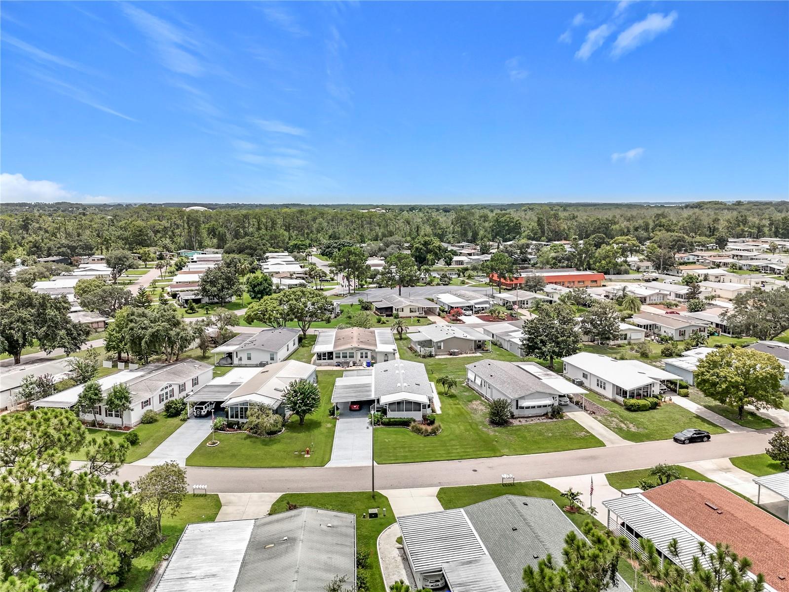 Image 4 of 34 For 2913 Manatee Road