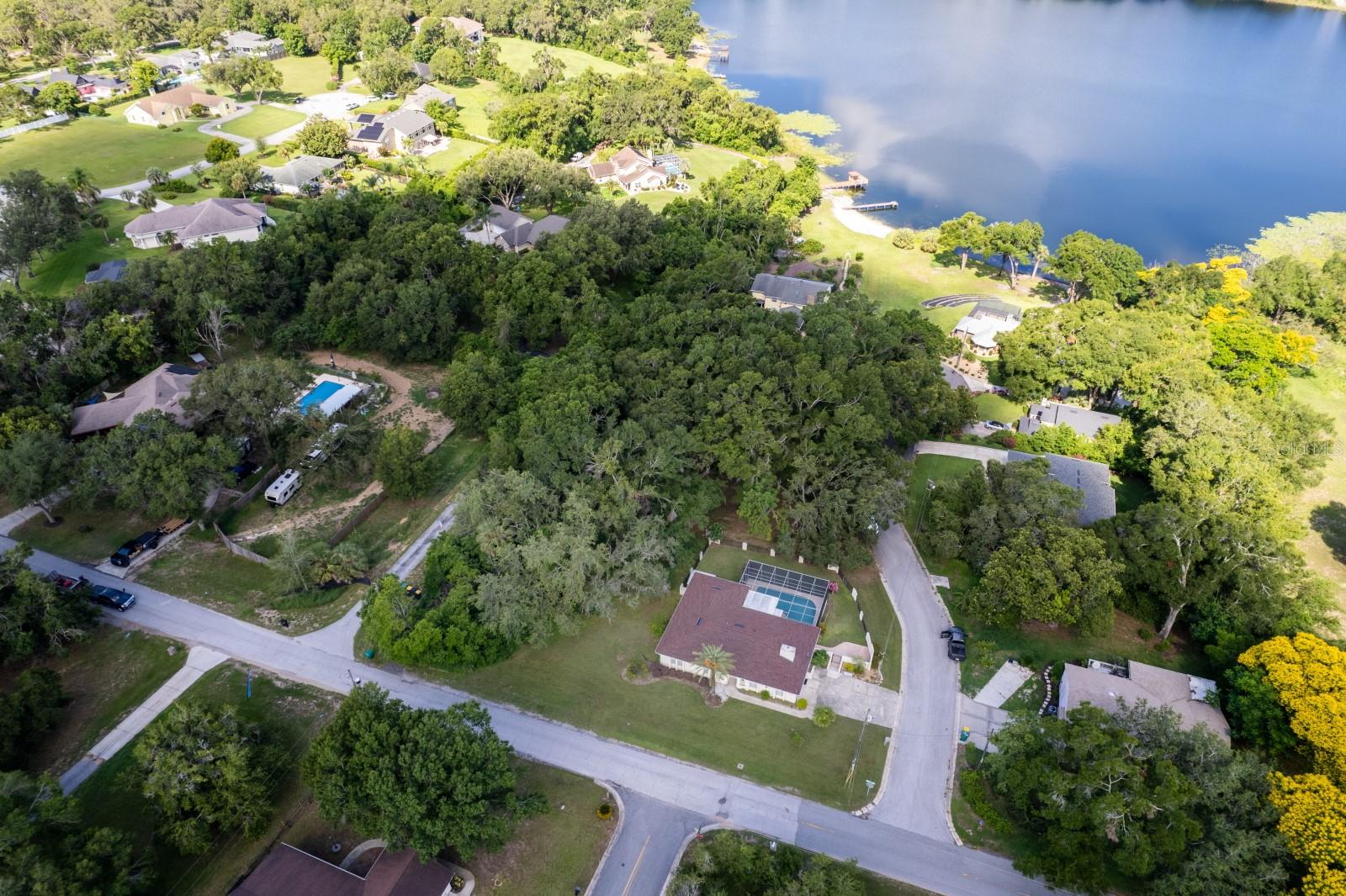 Image 38 of 42 For 1220 Country Club Road