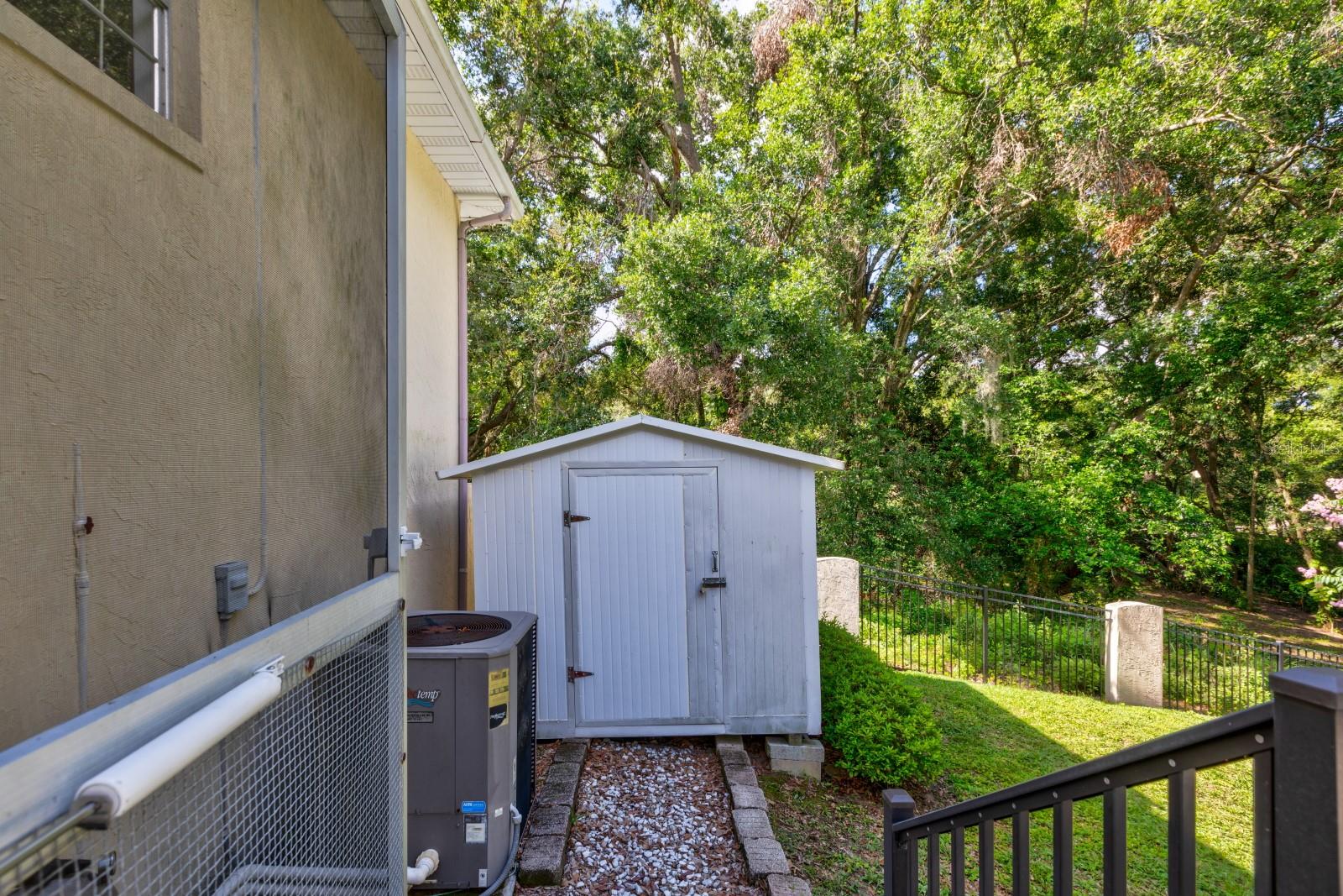 Image 6 of 42 For 1220 Country Club Road