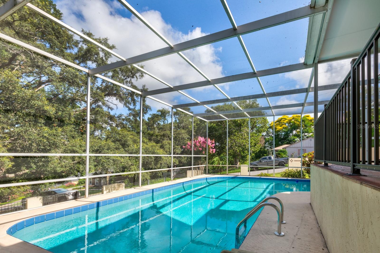 Image 7 of 42 For 1220 Country Club Road