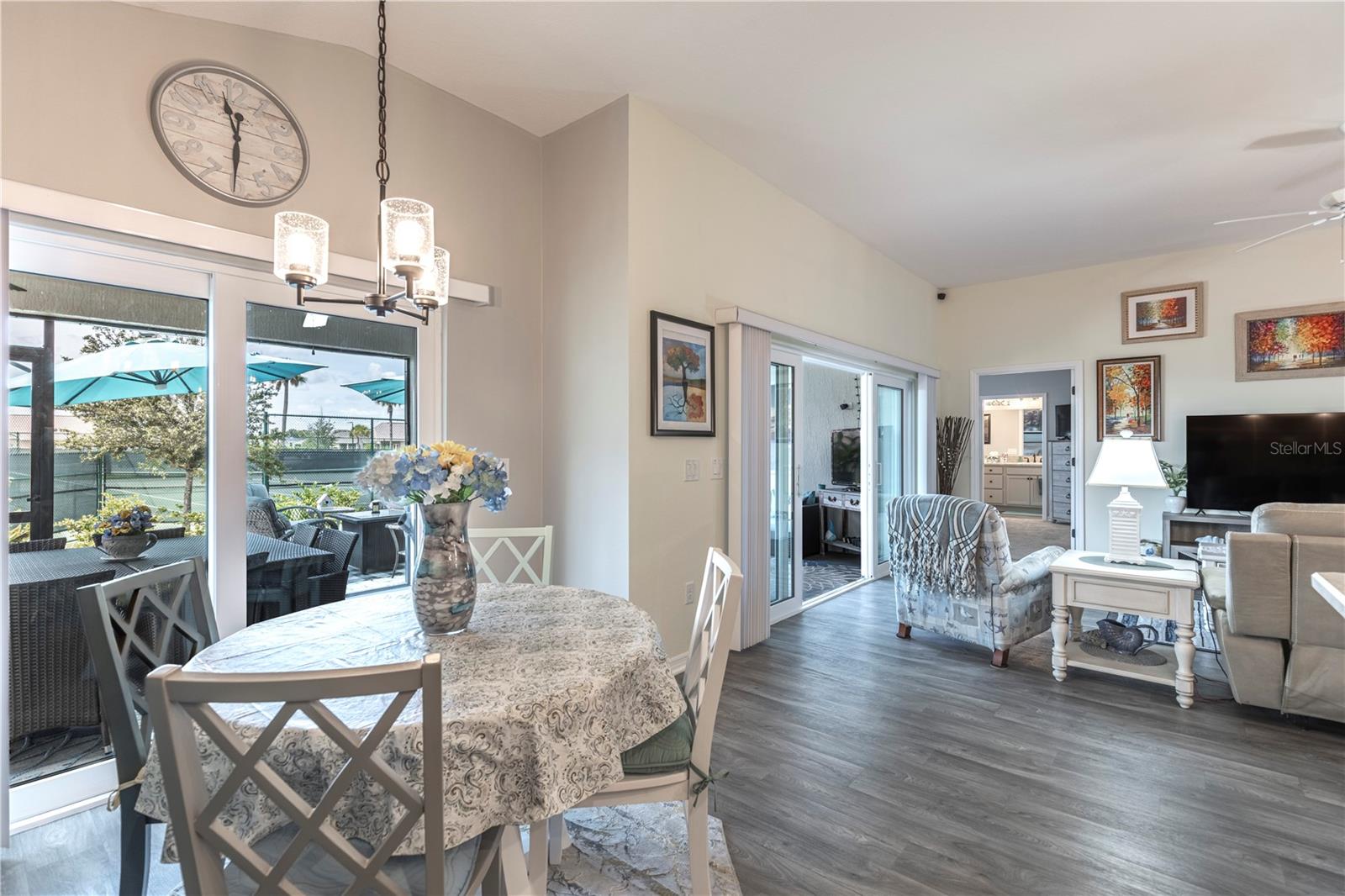 Image 17 of 51 For 2810 Navy Hill Circle