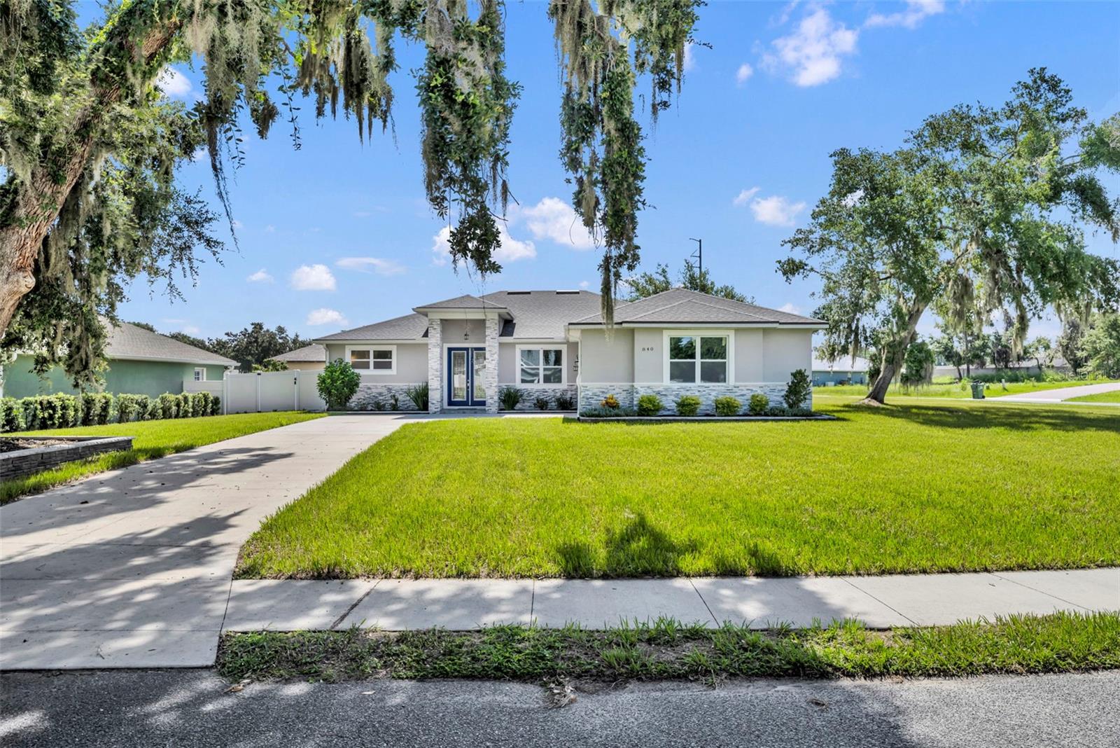 Details for 840 Oaks Shores Road, LEESBURG, FL 34748