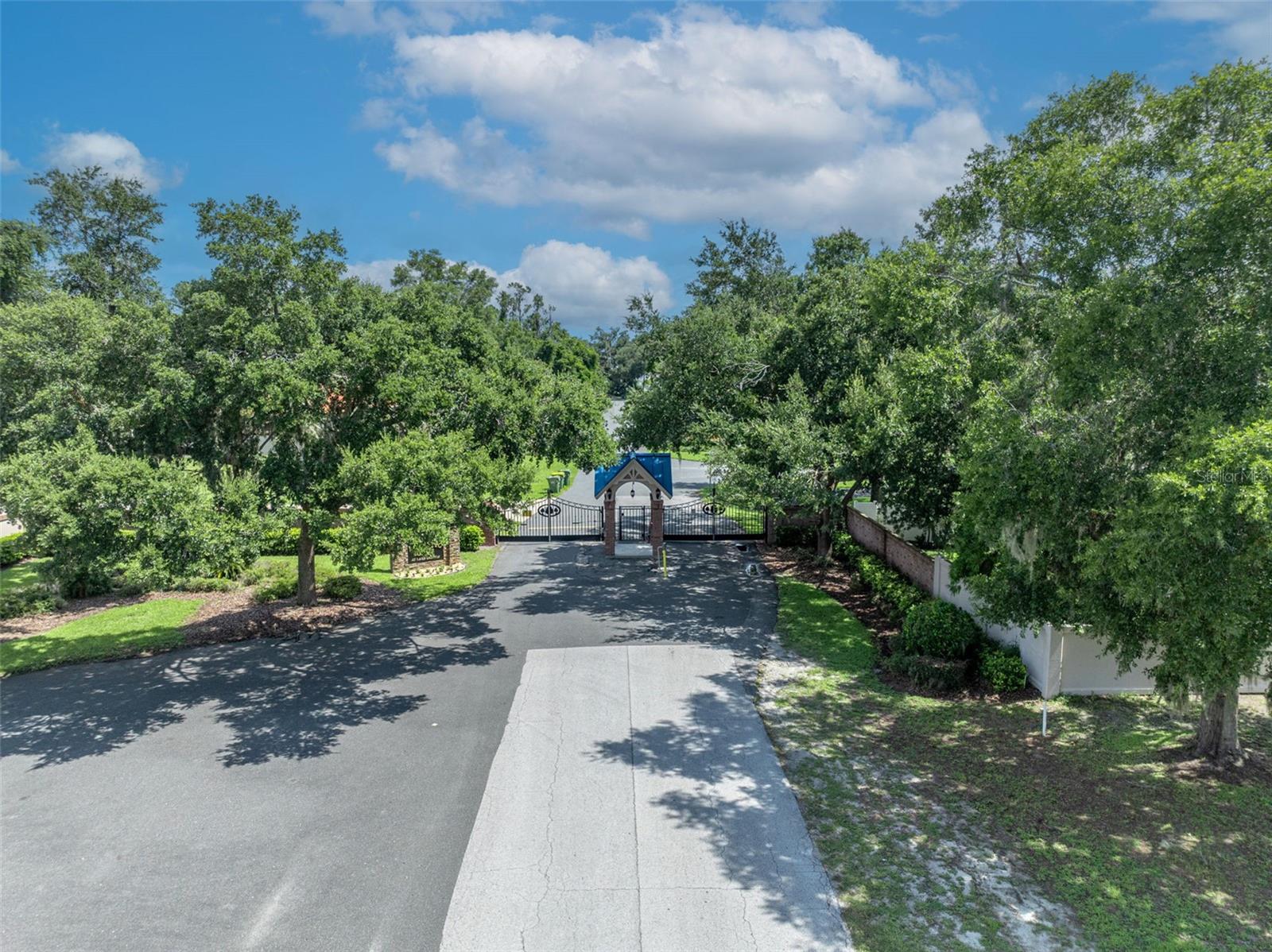 Image 7 of 38 For 840 Oaks Shores Road