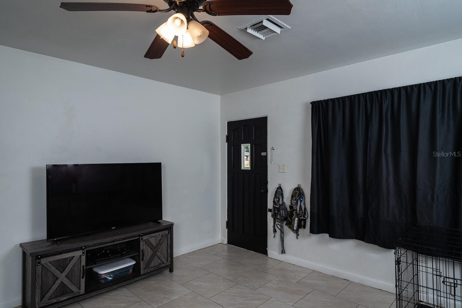 Image 6 of 14 For 303 Dicie Avenue