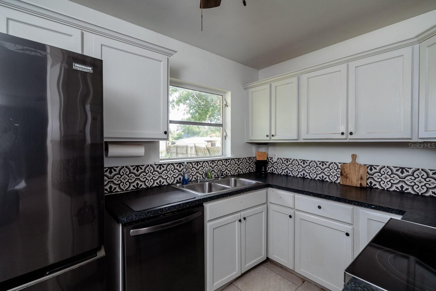 Image 9 of 14 For 303 Dicie Avenue